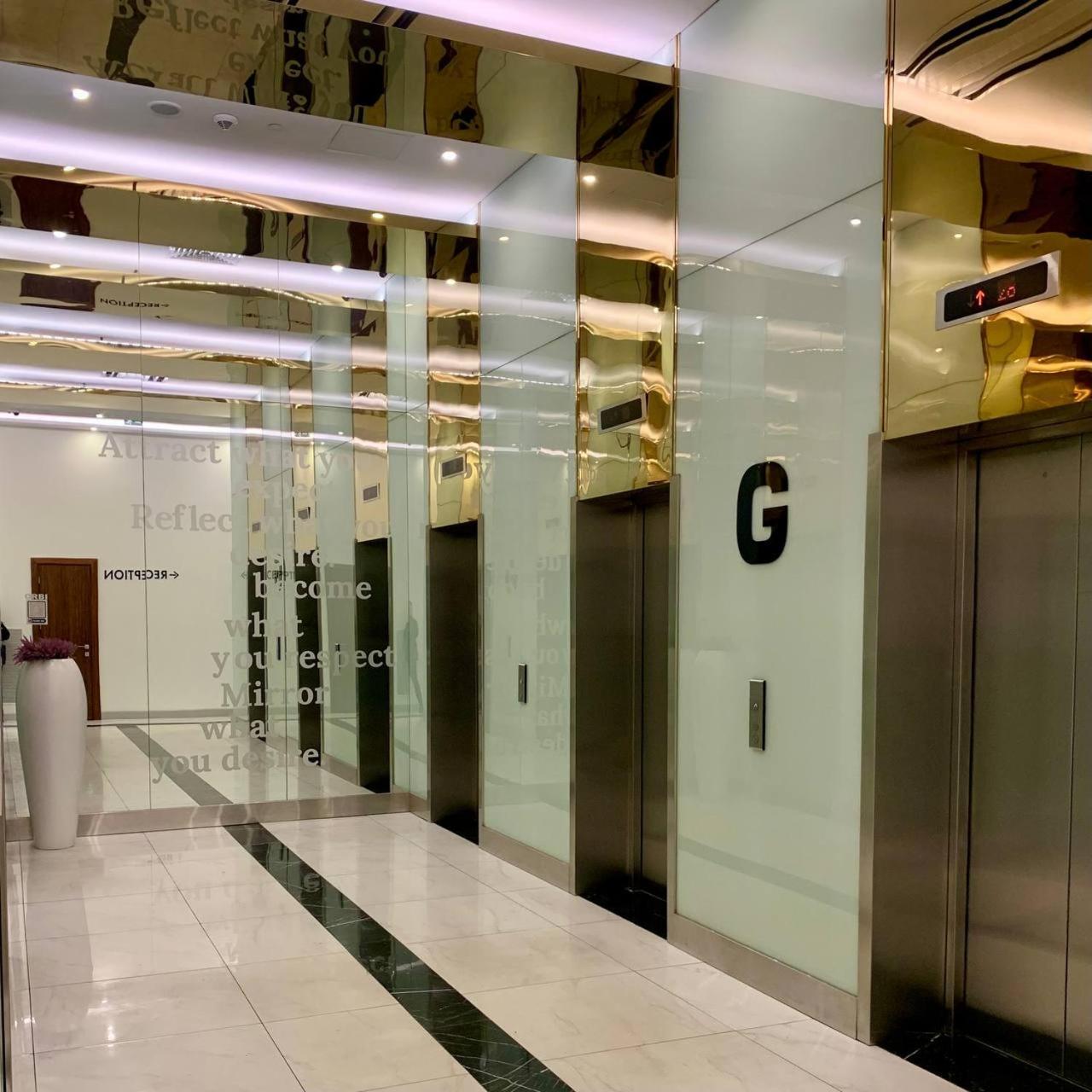 Deluxe Orbi Office شقة