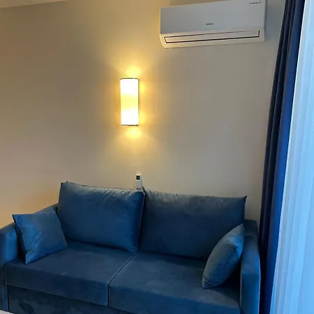 Deluxe Aparthotel Orbi City Office Batumi Exterior photo